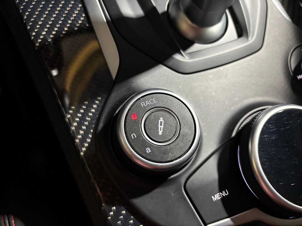 Alfa Romeo Stelvio 2019