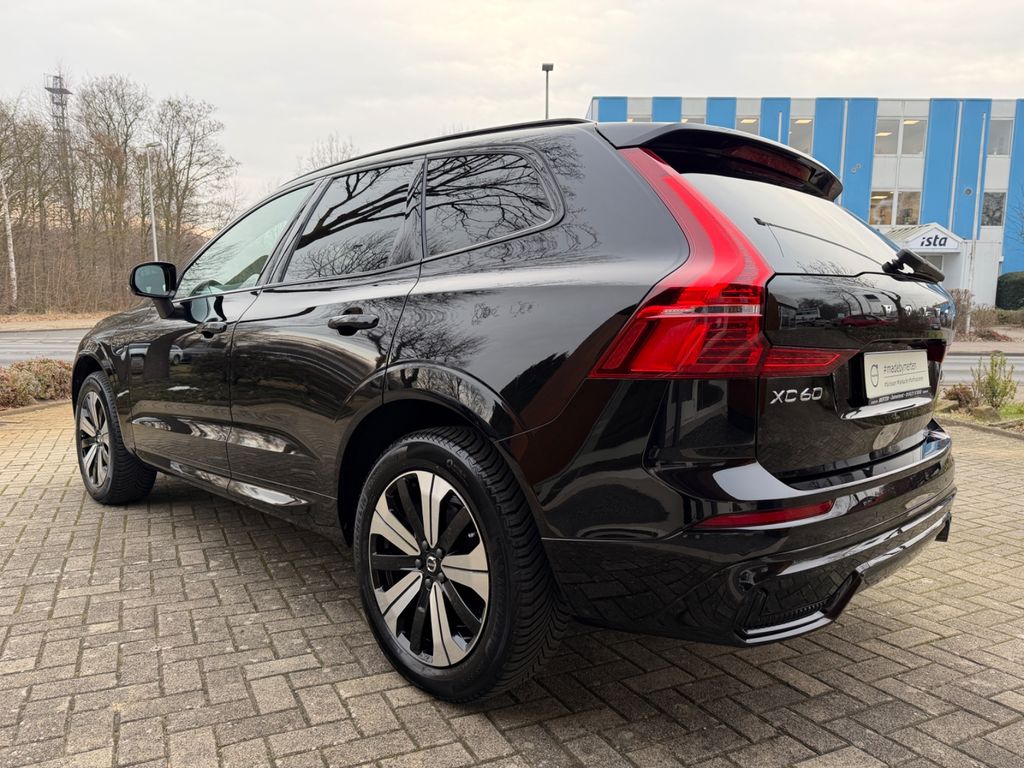 Volvo XC60 2022