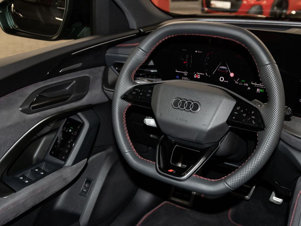 Audi SQ5 2025