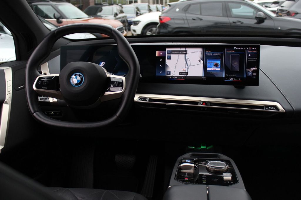 BMW iX 2022