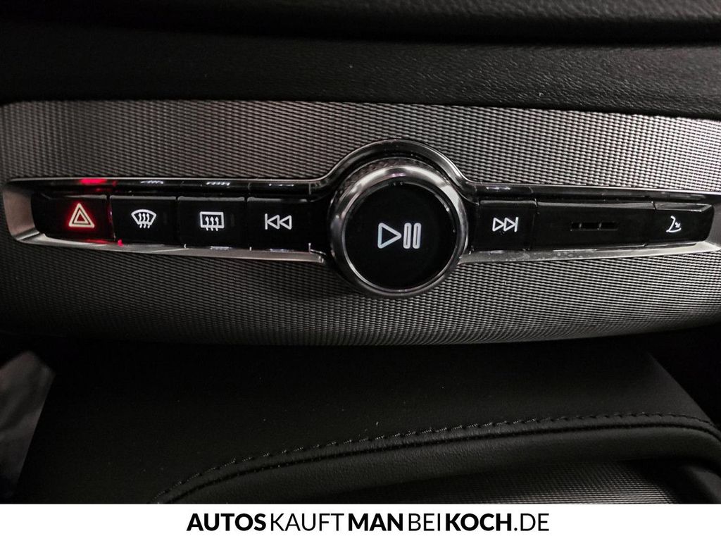 Volvo XC90 2023