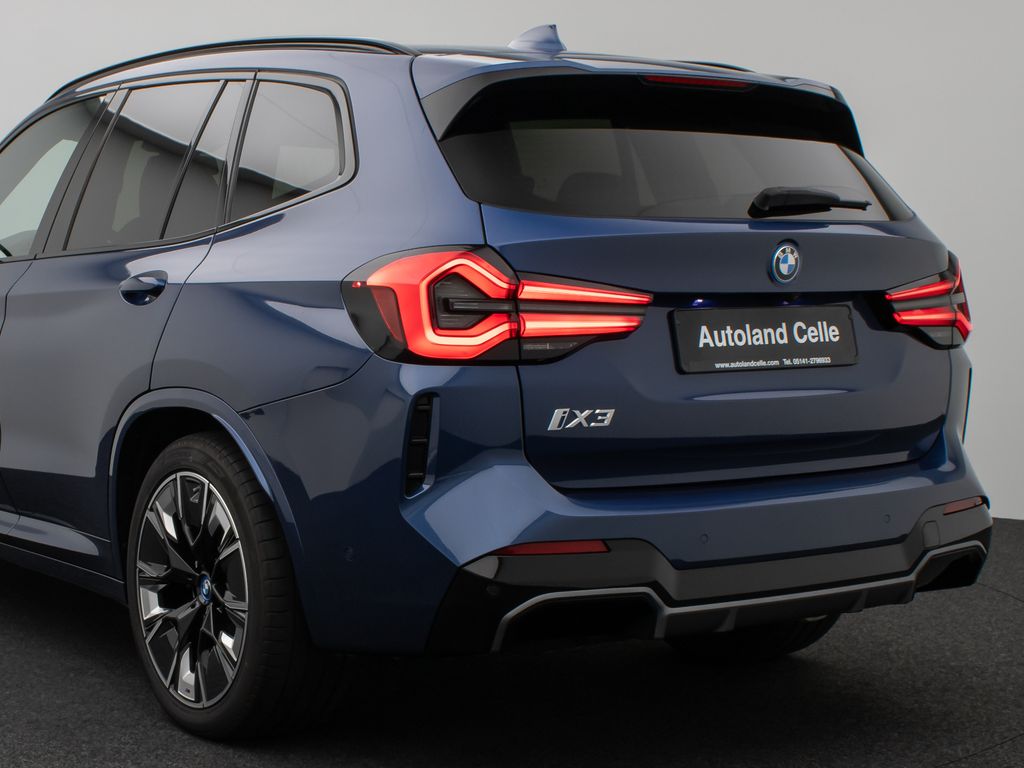 BMW iX3 2022