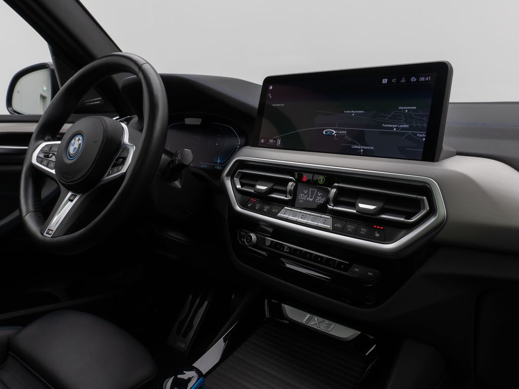 BMW iX3 2022