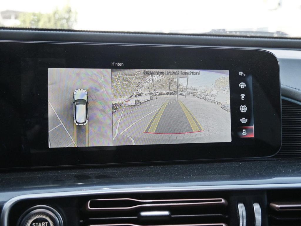 Mercedes-Benz EQC 2021