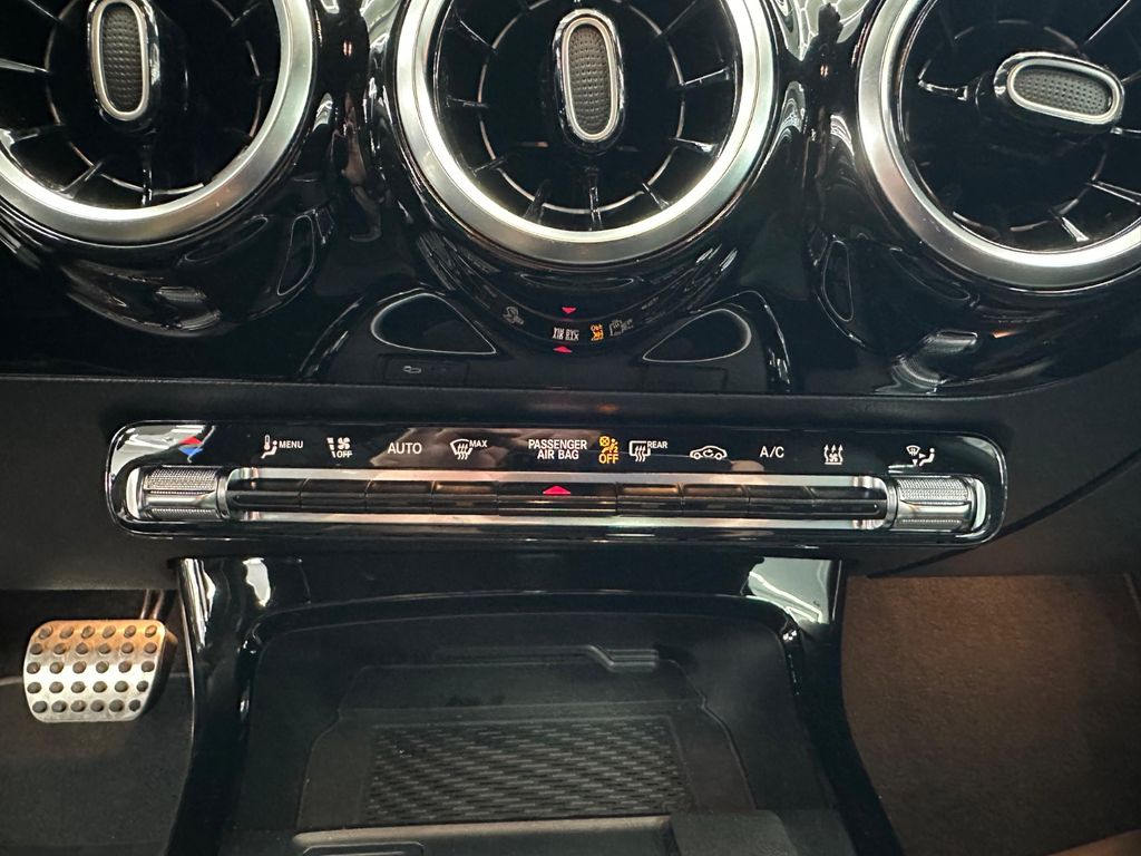 Mercedes-Benz CLA 250 2022