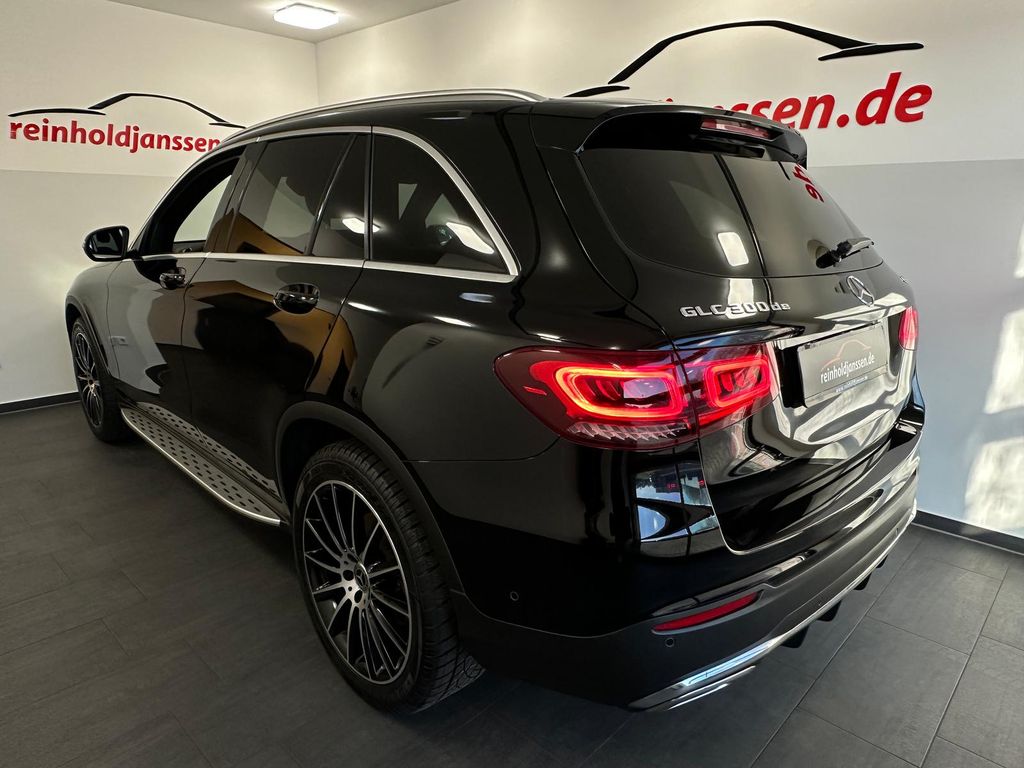 Mercedes-Benz GLC 300 2021