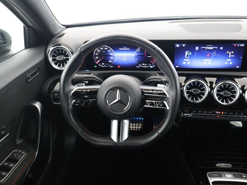 Mercedes-Benz A 250 2023