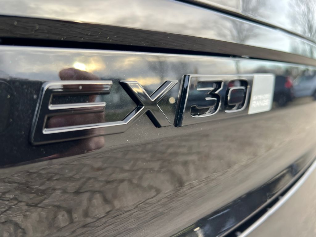 Volvo EX30