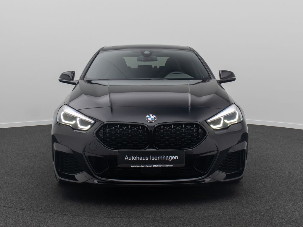 BMW M235 2022