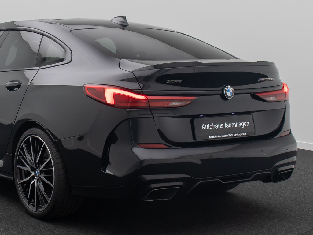 BMW M235 2022