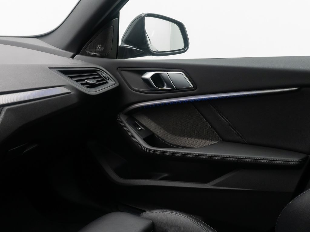 BMW M235 2022