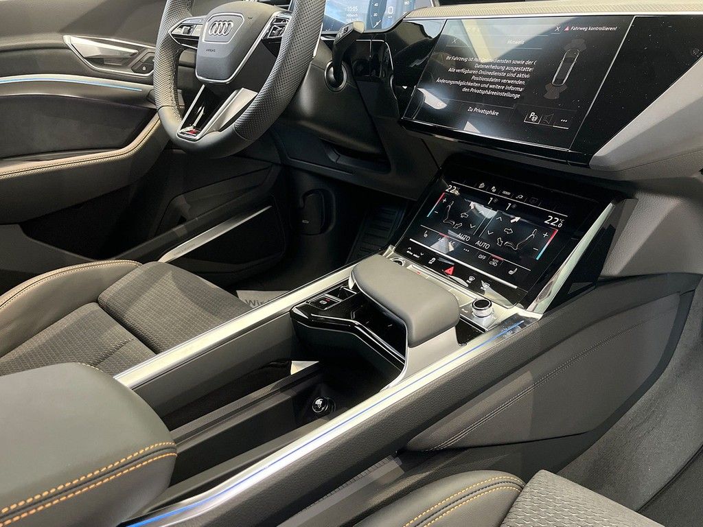 Audi e-tron 2022