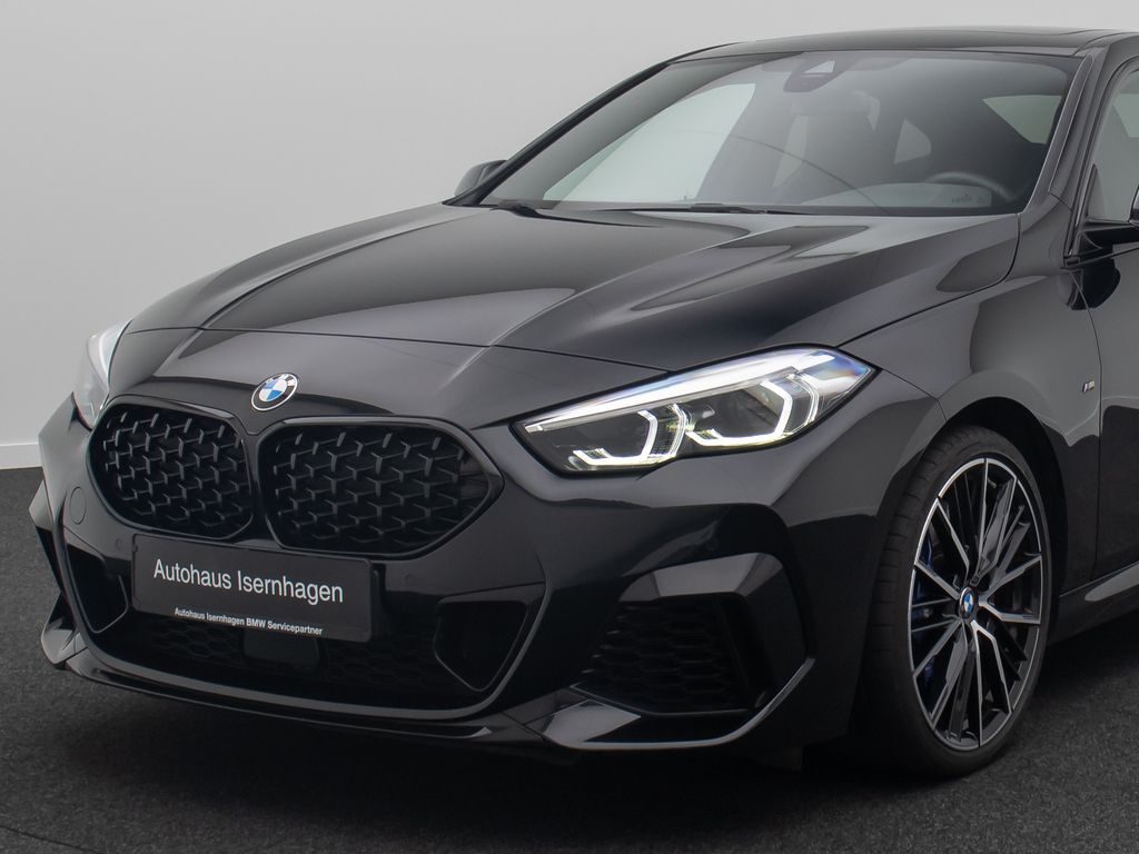 BMW M235 2022