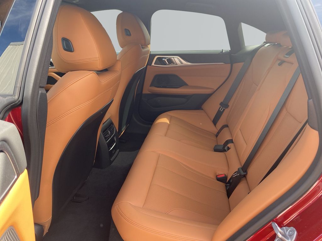 BMW i4 2024
