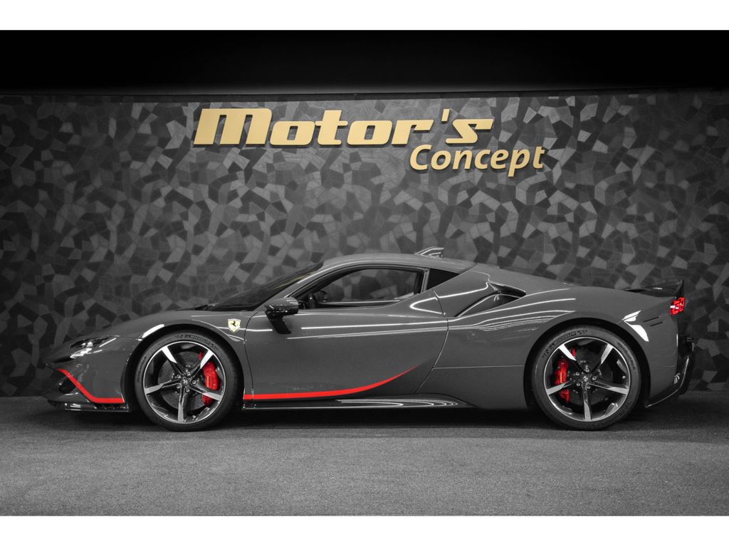 Ferrari SF90 2022