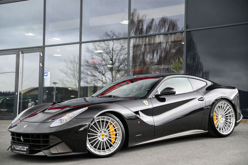 Ferrari F12 2014