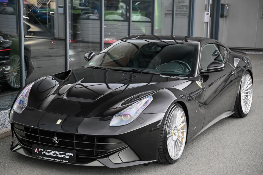 Ferrari F12 2014