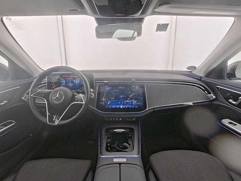Mercedes-Benz E 300 2024