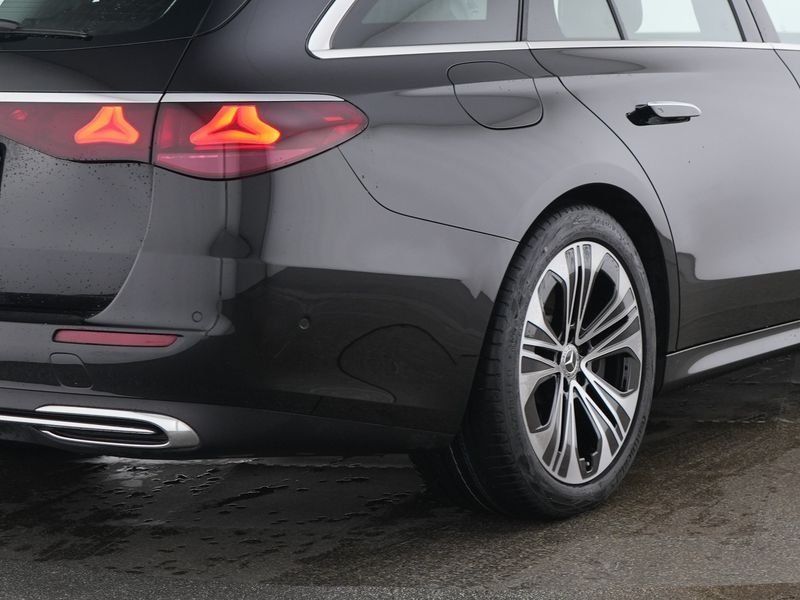 Mercedes-Benz E 300 2024