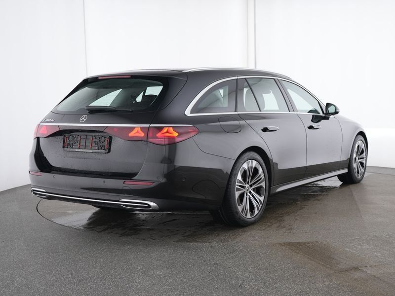 Mercedes-Benz E 300 2024