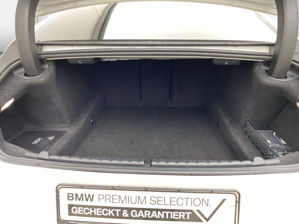 BMW M850 2021