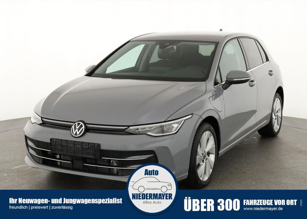 Volkswagen Golf 2025