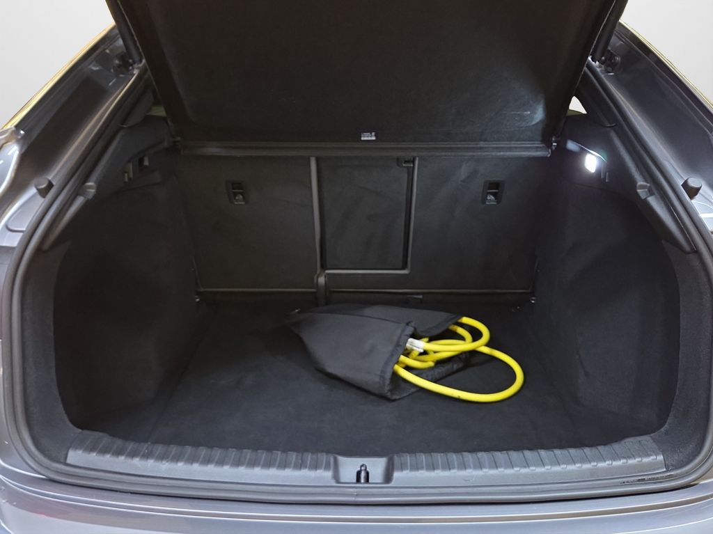 Audi Q4 2022