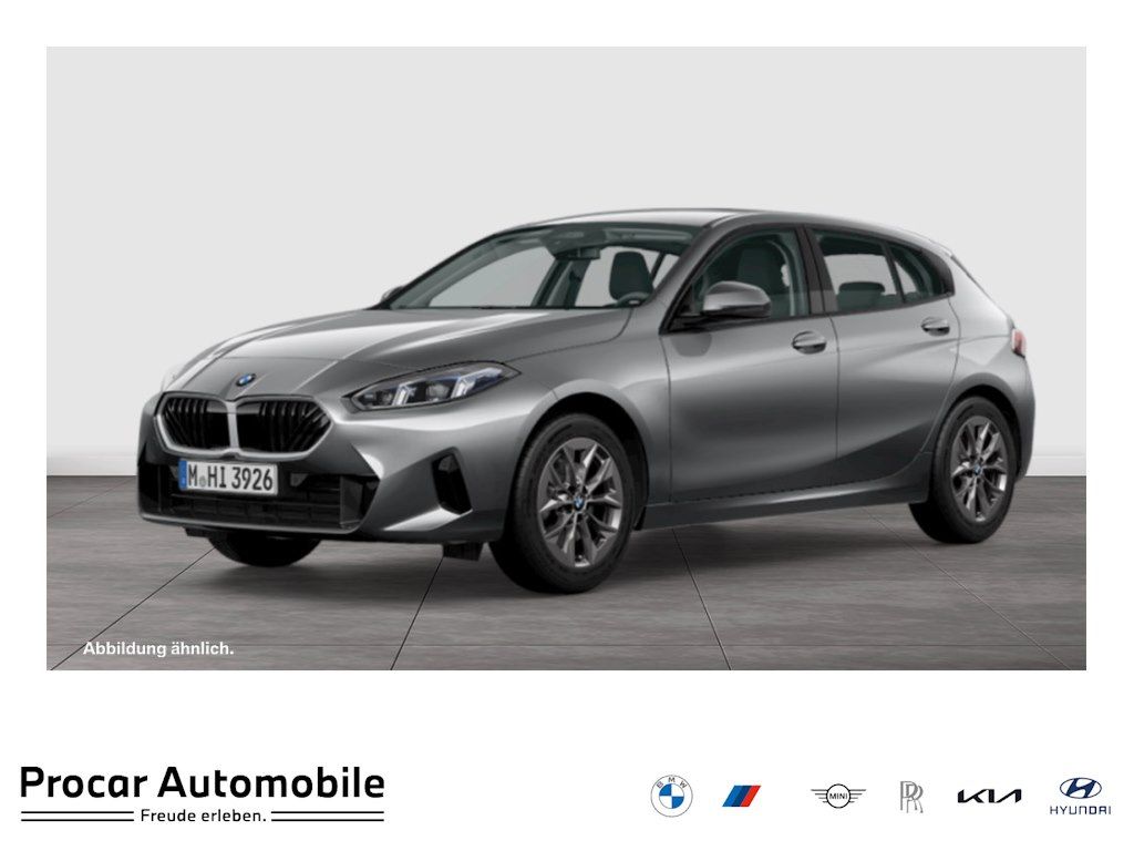 BMW 120 2025