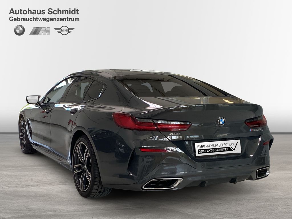 BMW M850 2022