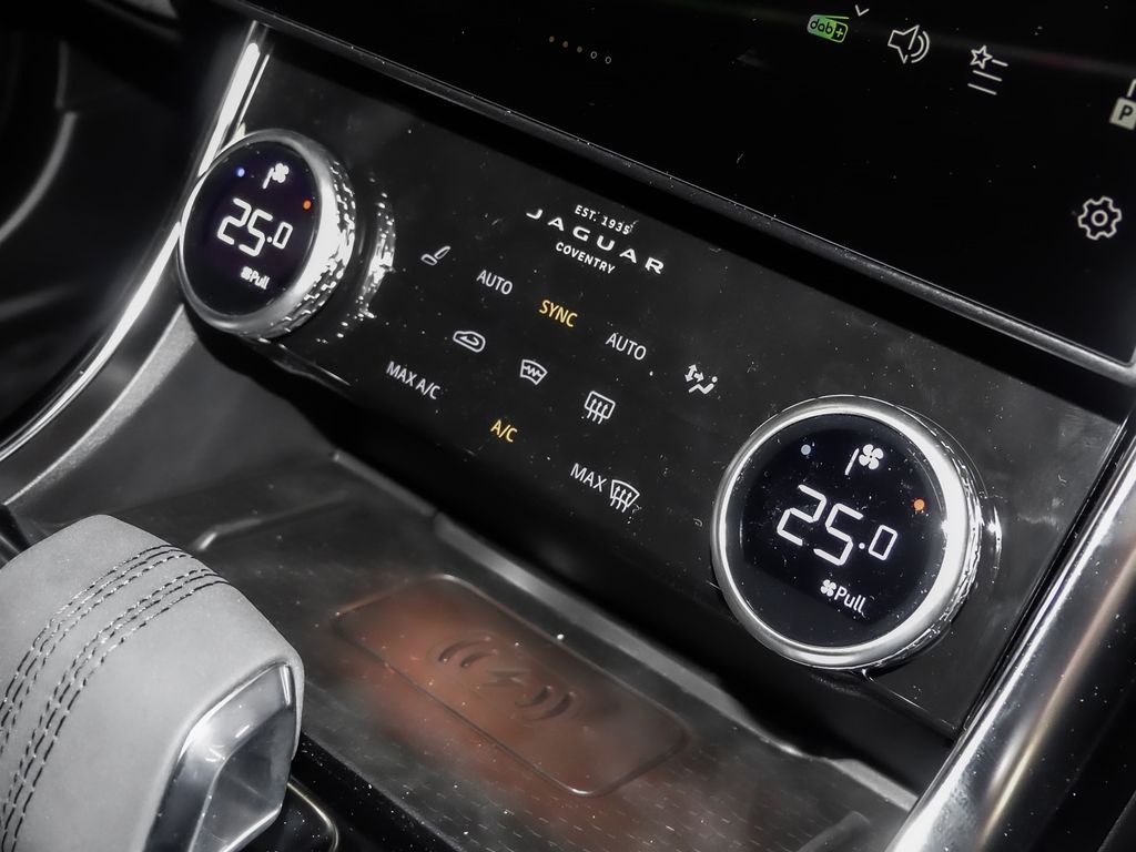 Jaguar XF 2024