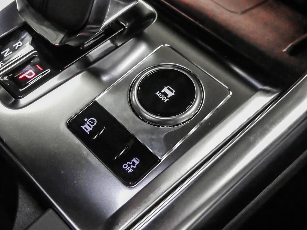 Jaguar XF 2024