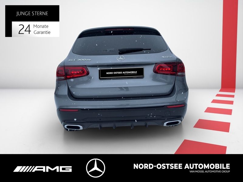 Mercedes-Benz GLC 300 2022