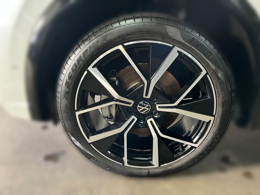 Volkswagen Tiguan 2025