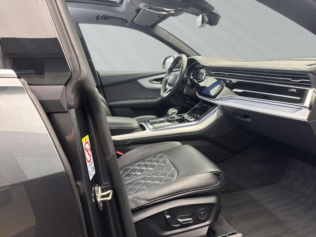 Audi Q8 2022