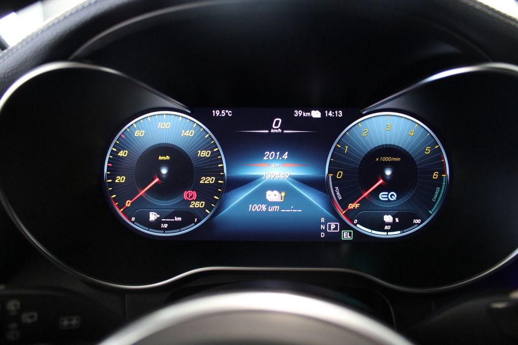 Mercedes-Benz GLC 300 2021