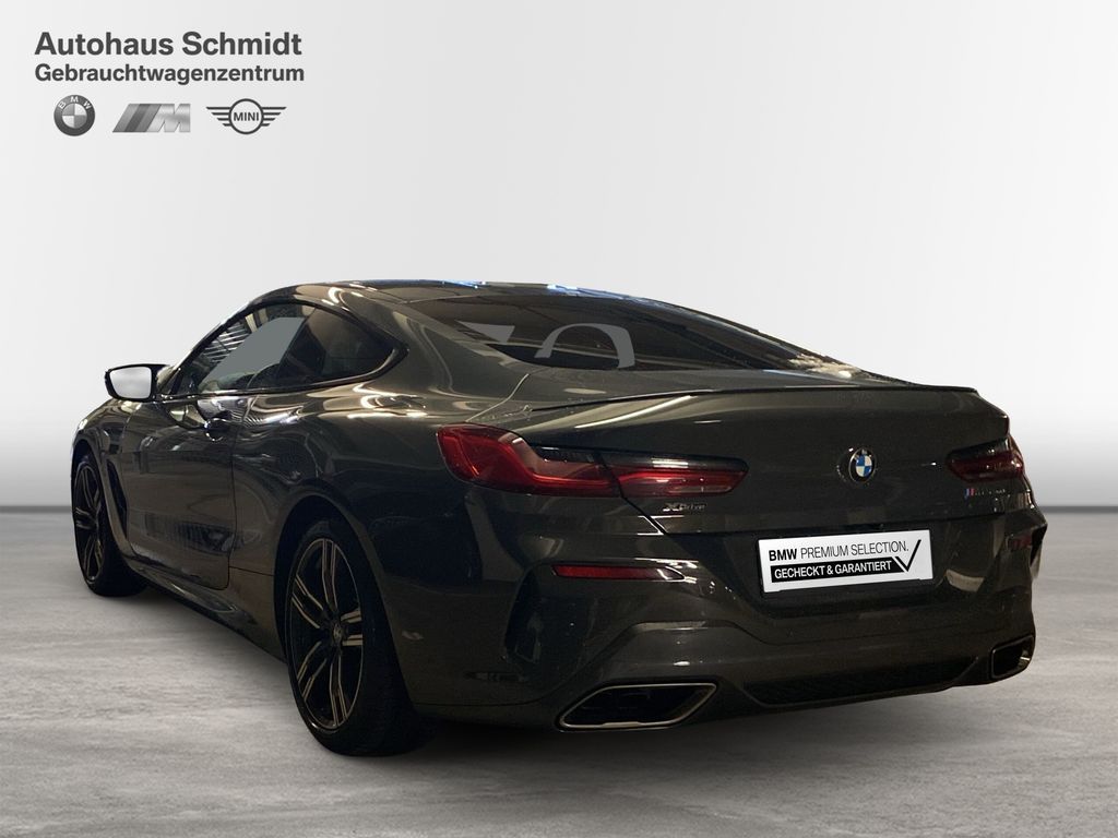 BMW M850 2022