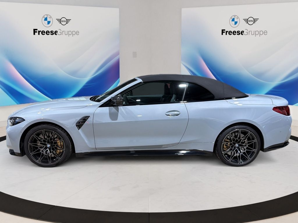 BMW M4 2025