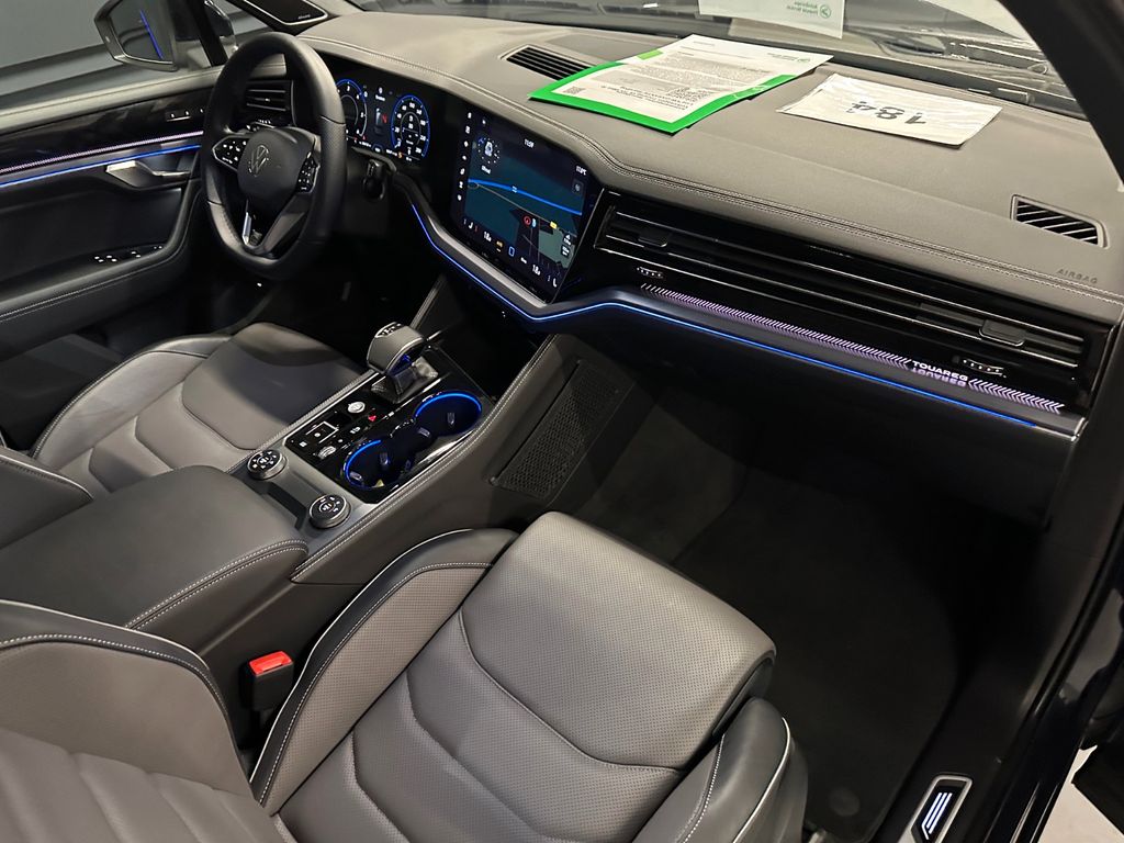 Volkswagen Touareg 2024