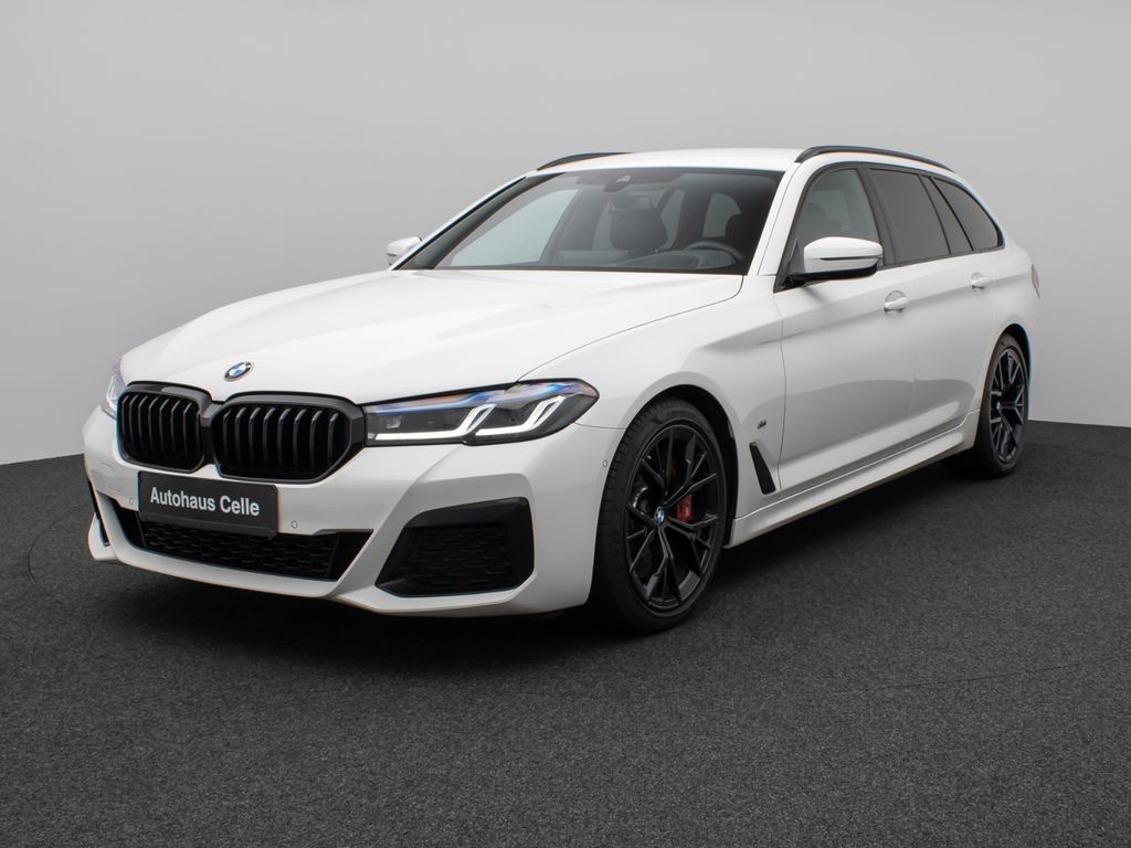 BMW 540 2022
