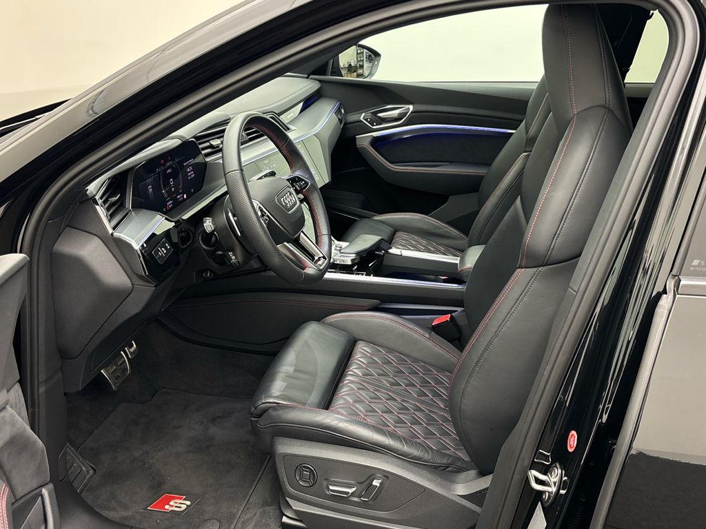 Audi SQ8 e-tron 2023