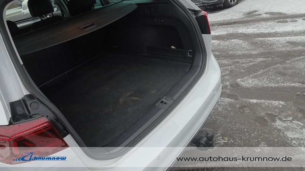 Volkswagen Passat Variant 2023