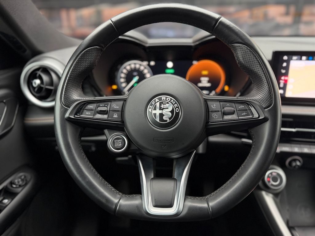 Alfa Romeo Tonale 2023