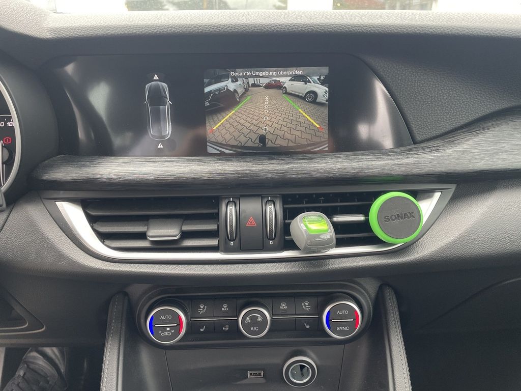 Alfa Romeo Stelvio 2021