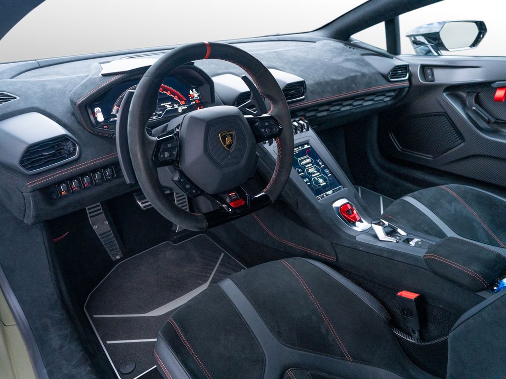Lamborghini Huracán 2022