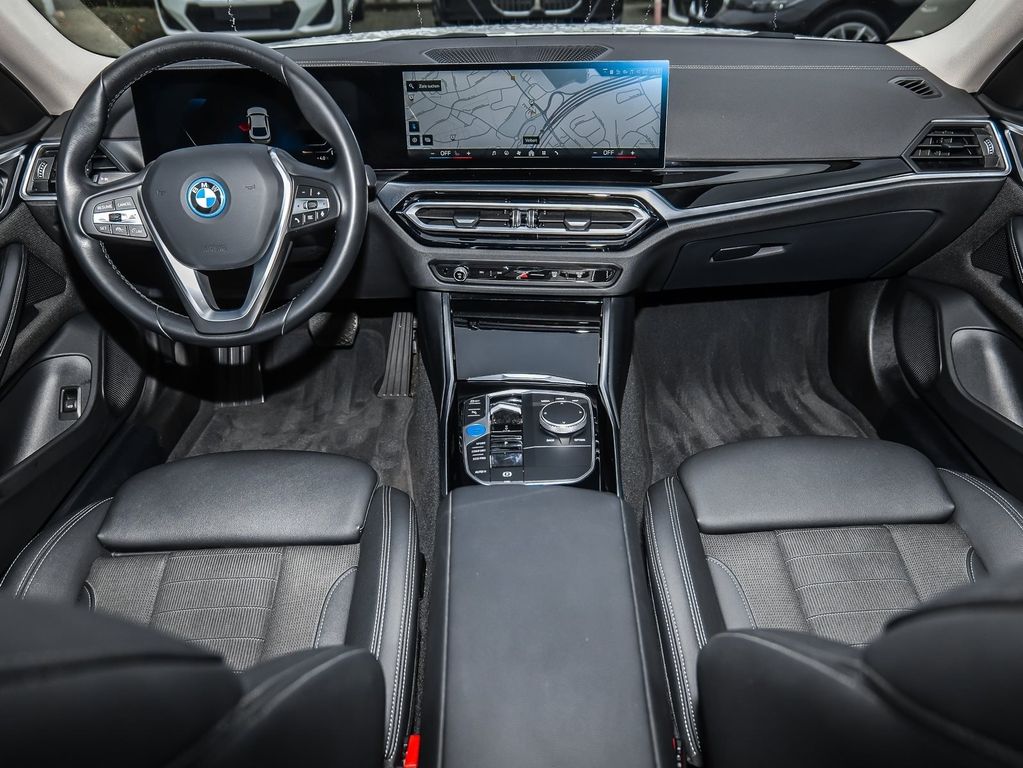 BMW i4 2023