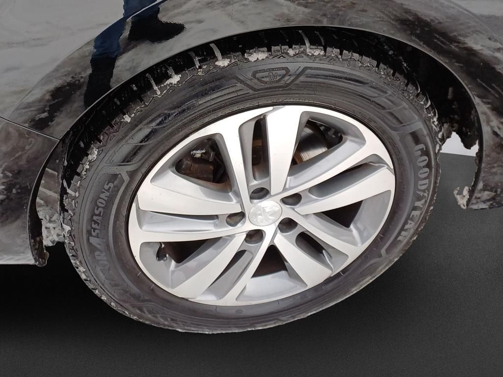 Peugeot Traveller 2020