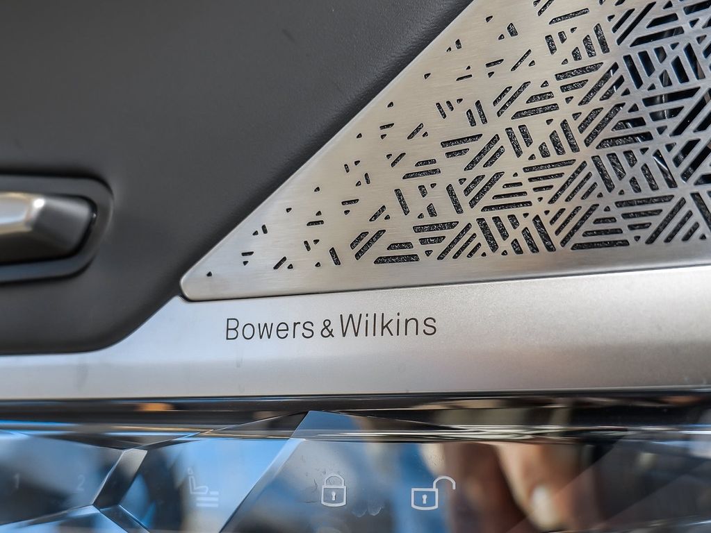 BMW i7 2024