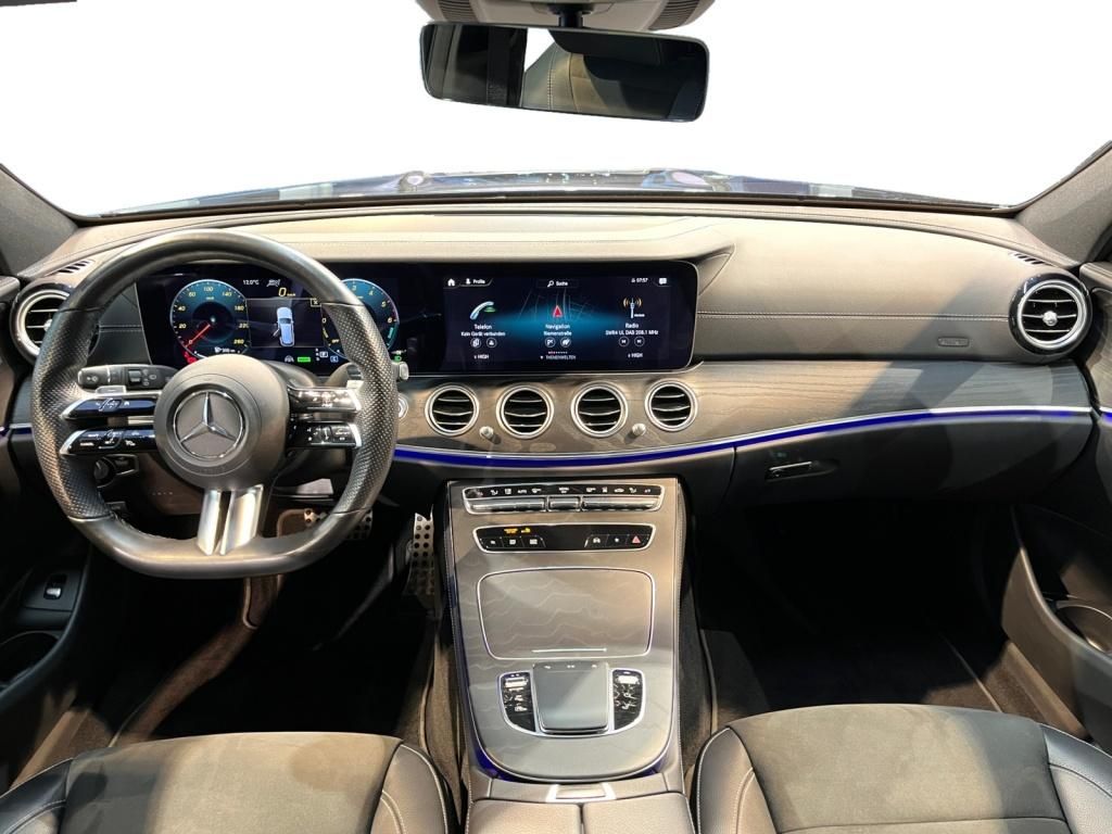 Mercedes-Benz E 300 2021