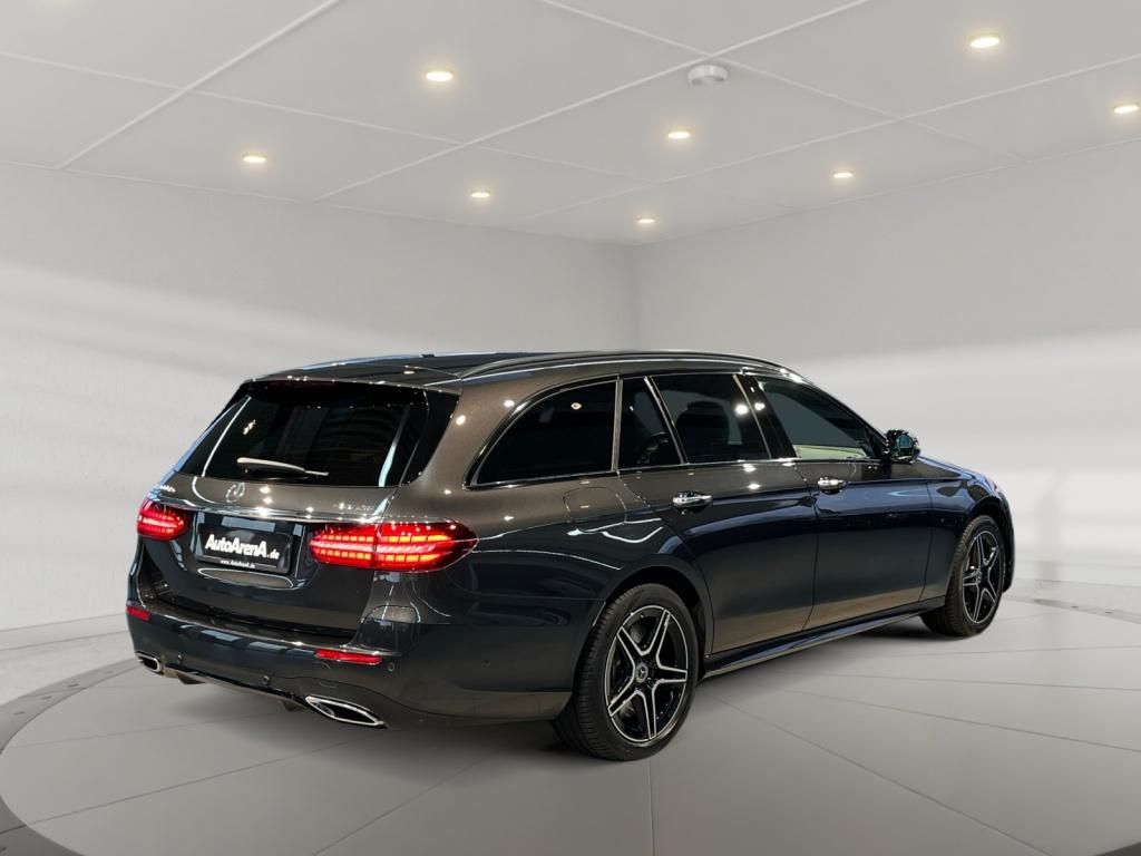 Mercedes-Benz E 300 2021