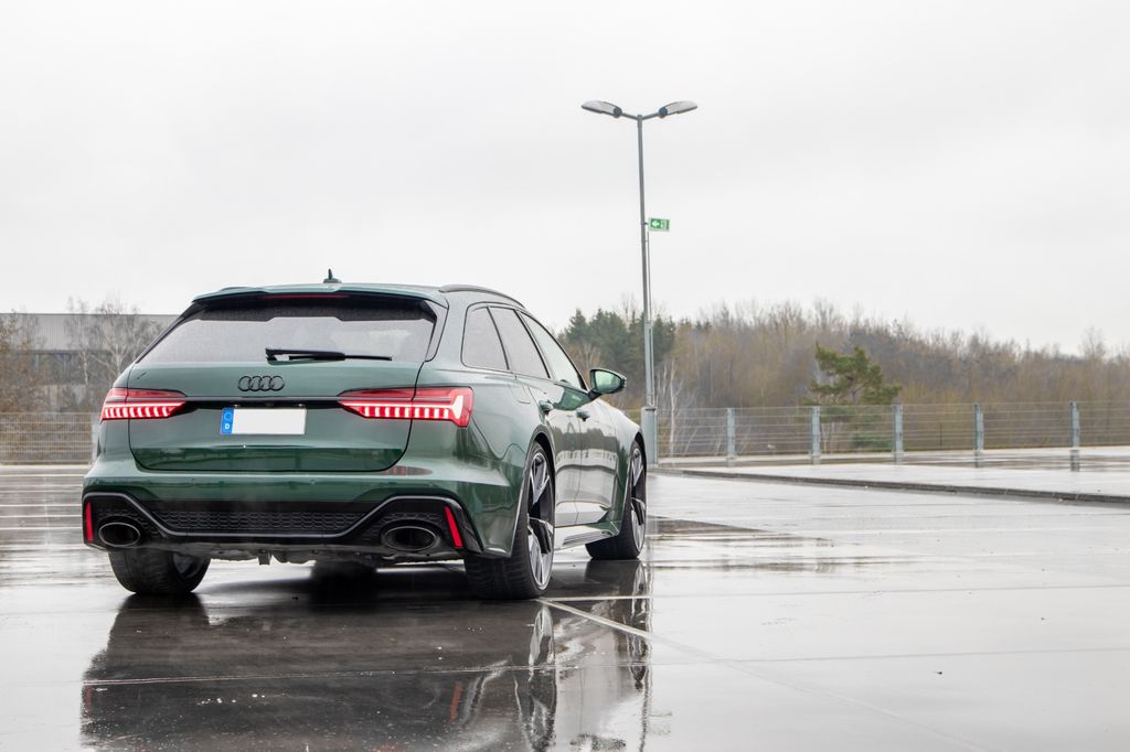 Audi RS6 2024
